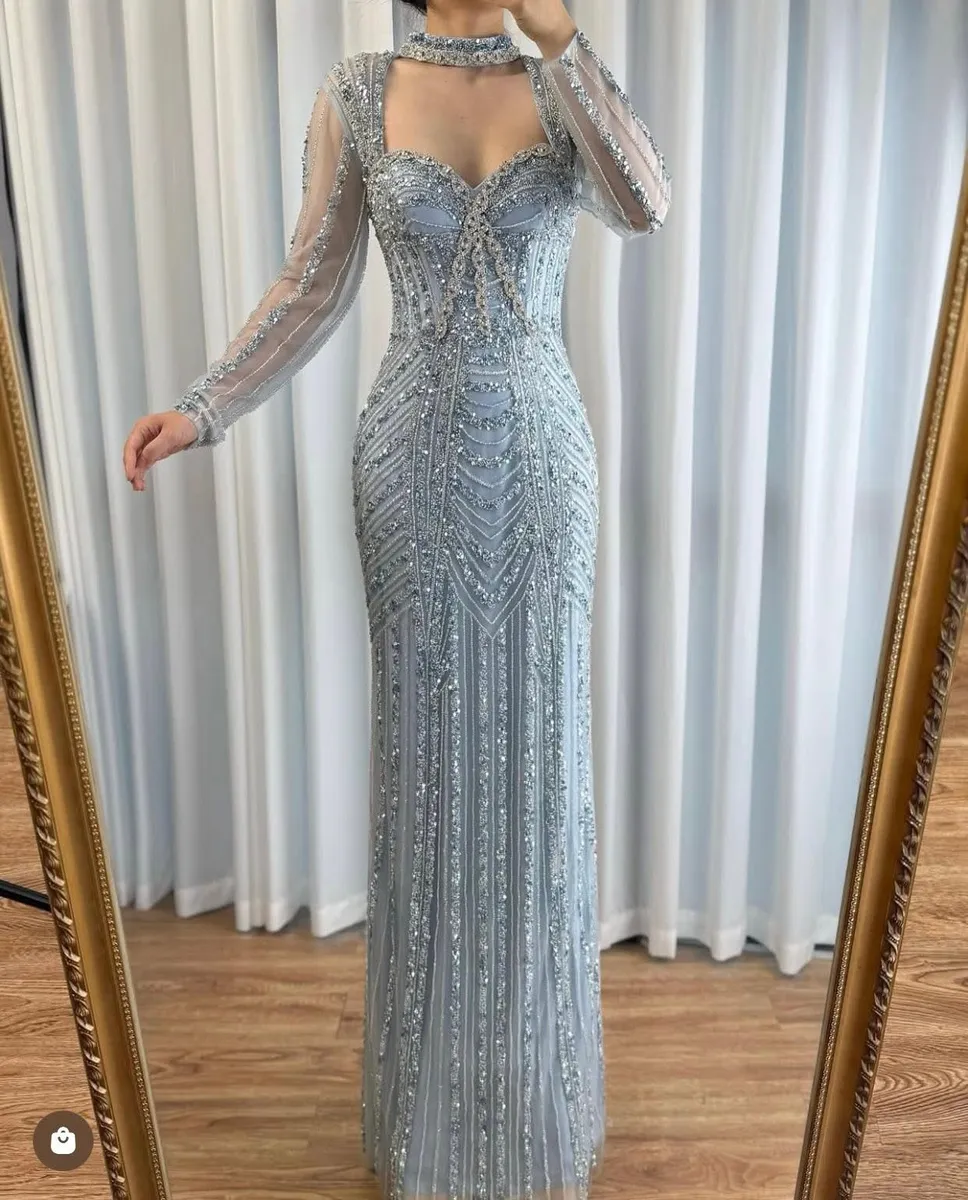 Custom Made — فستان حفلة يلبس 40/42