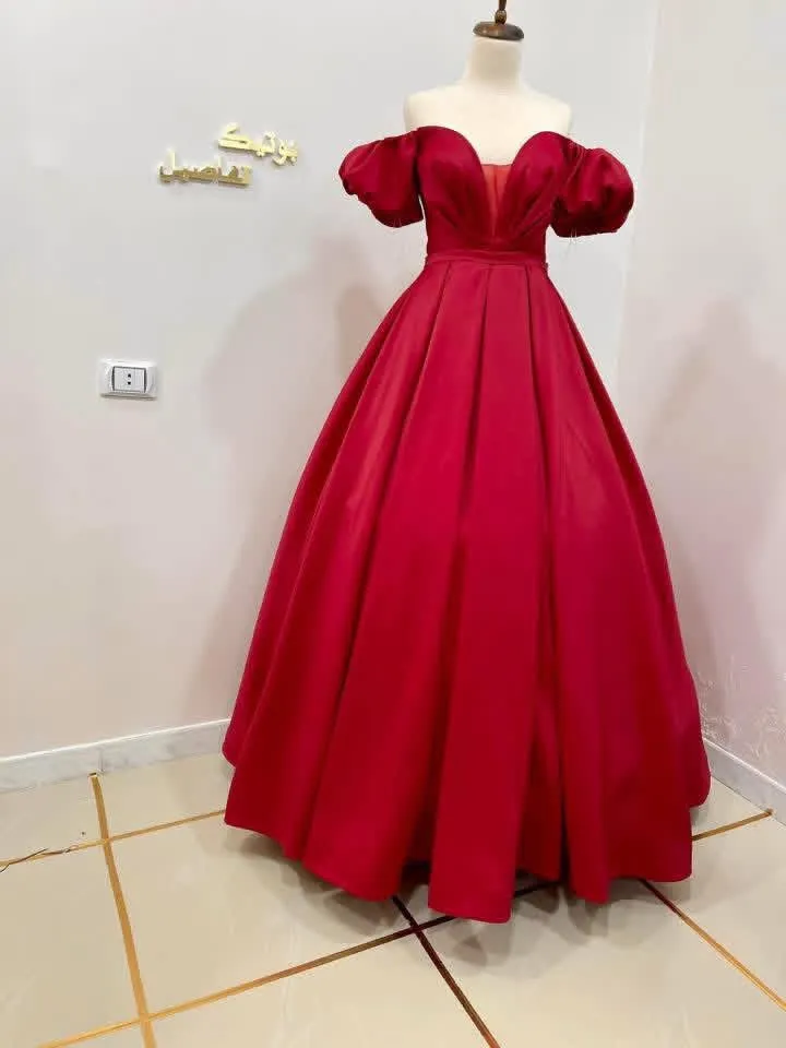 Other — فستان احمر