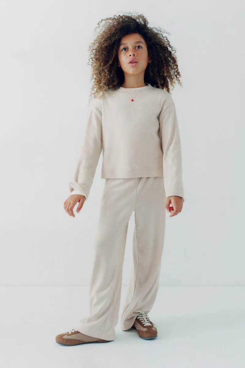 Zara — بنطلون زارا صوف ناعم