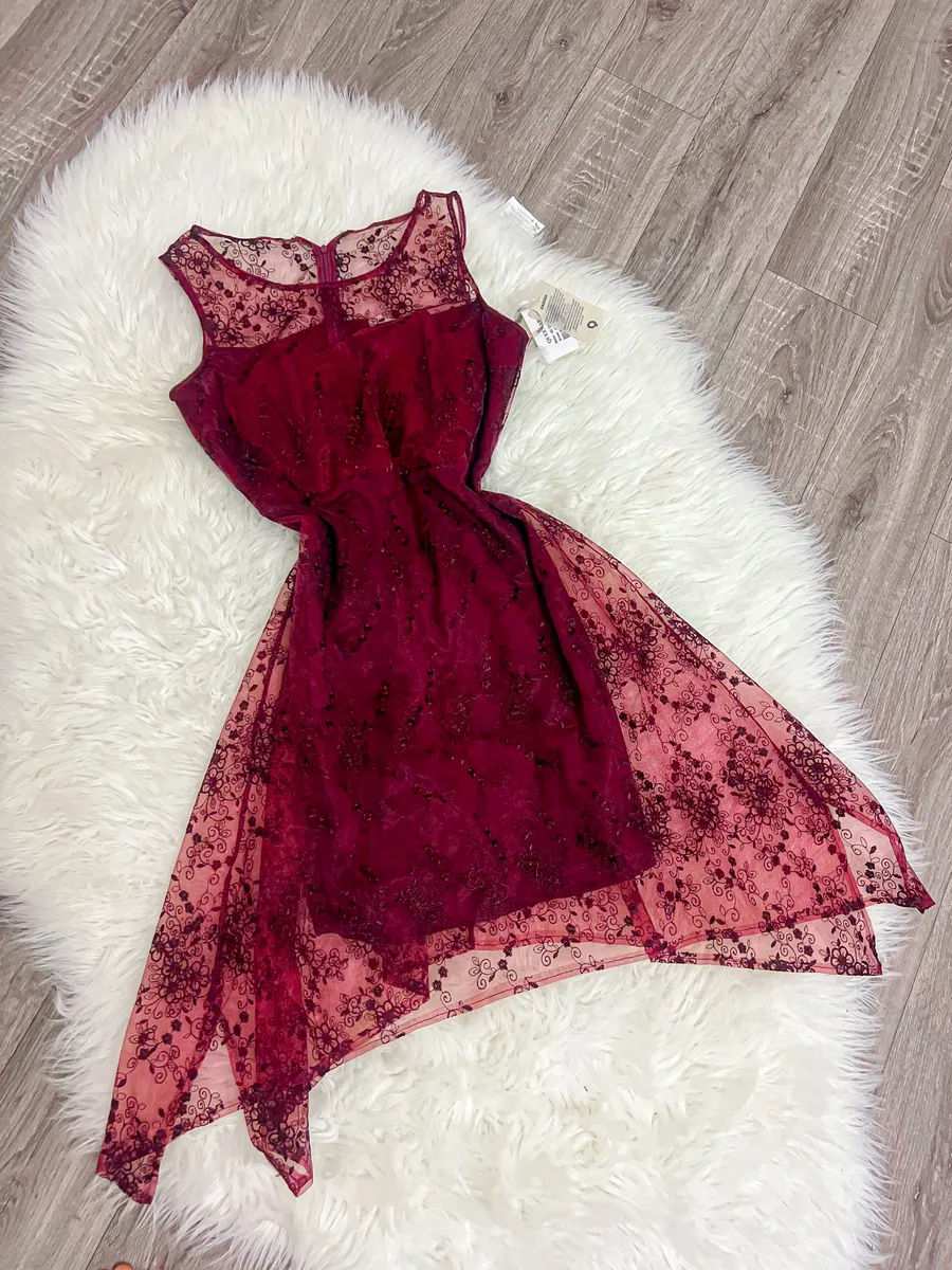 Custom Made — فستان بناتي بسيط