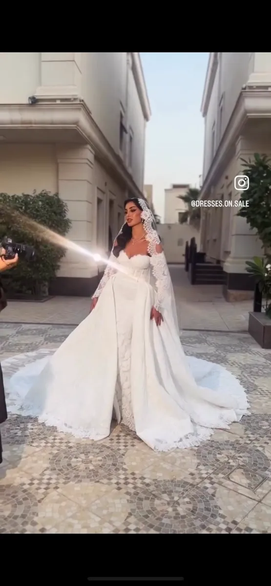Custom Made — فيلو ديزاينر من السعودية يلبس small:medium