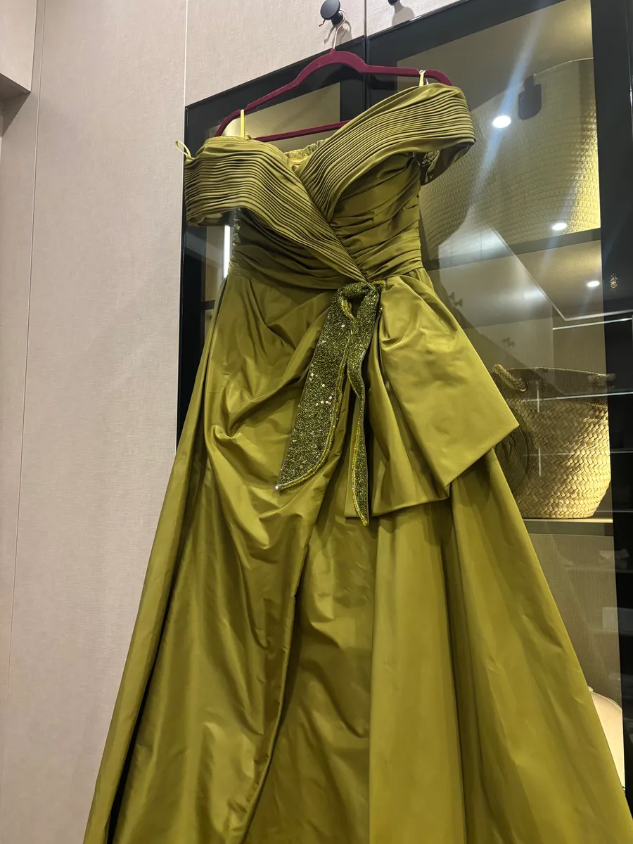 Other — فستان مقاس 40