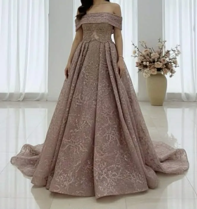 Custom Made — قفطان محضر