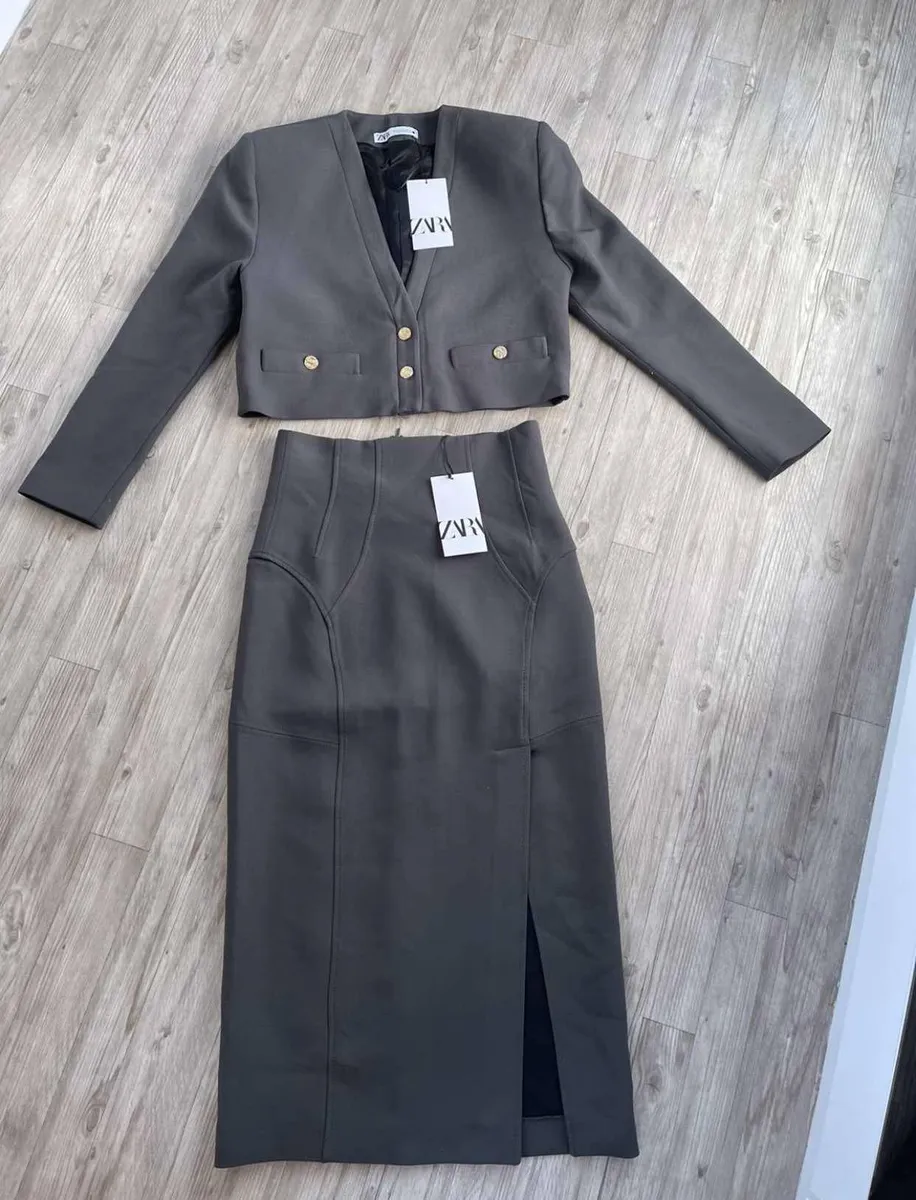 Zara — بدلة شتوية