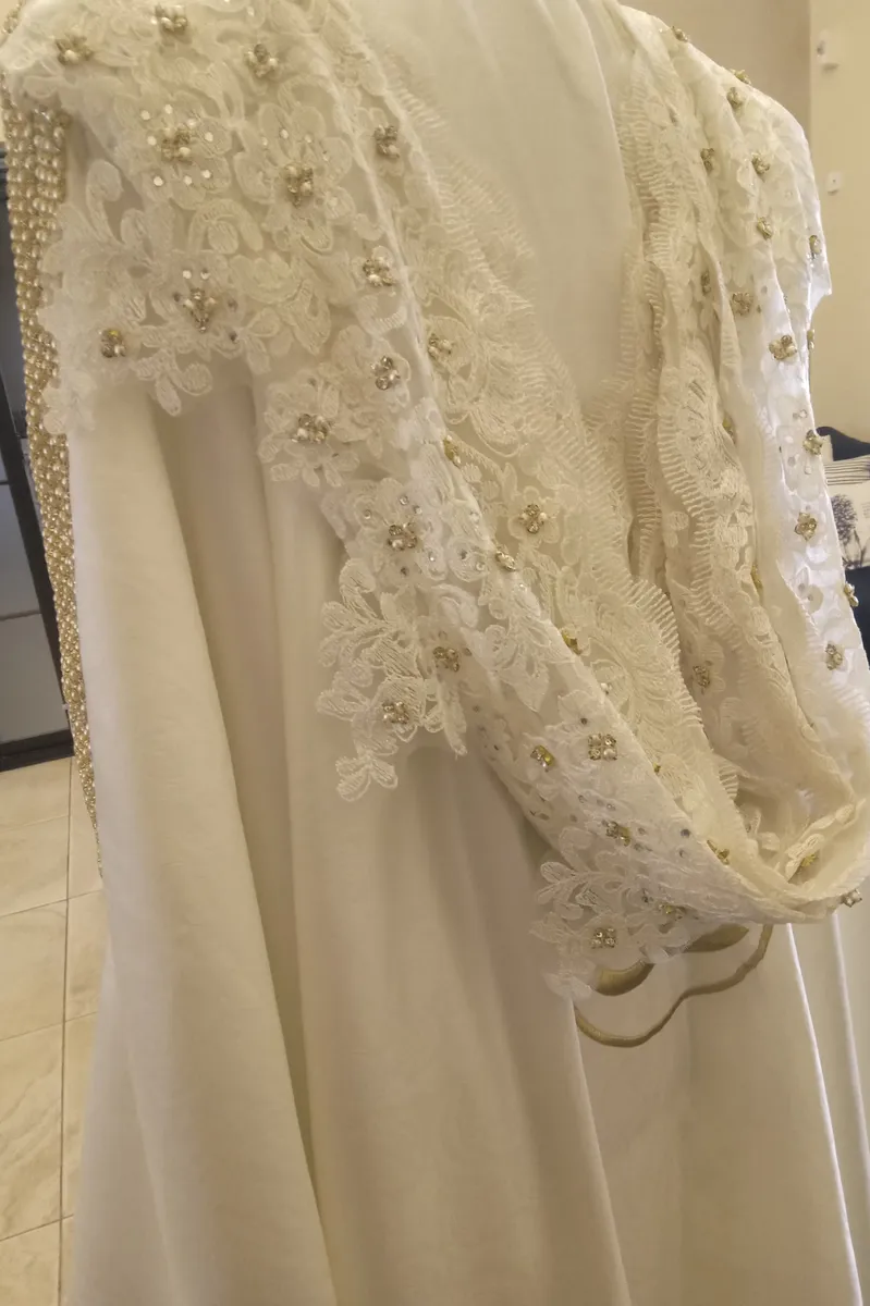Chanel — كاب عرايسي بالدانتيل