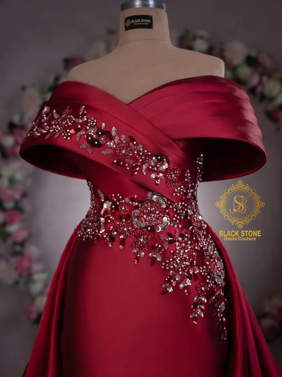 Custom Made — قفطان محضر تصميم خاص من بوتيك بلاك ستون